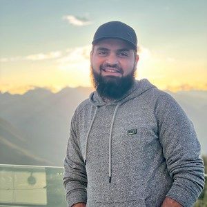 Meet your Posher, Zeeshan